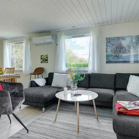 Akira - 500m To The Fjord By Interhome Casa de Férias Storvorde